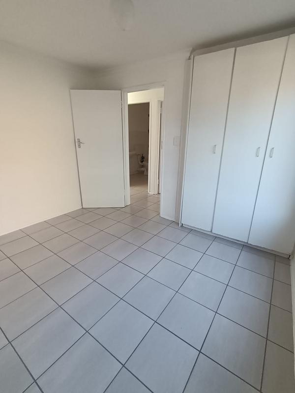 To Let 2 Bedroom Property for Rent in Windsor Park Western Cape